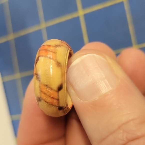 Wooden Ring Size 8 - Picture 2 of 3